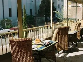 Hotel Restaurant Brasilia Cagnes-sur-Mer 3*,